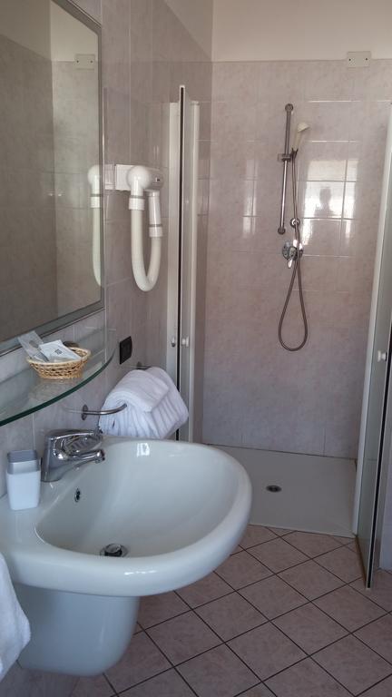 Hotel Cauccio Rovigo Extérieur photo